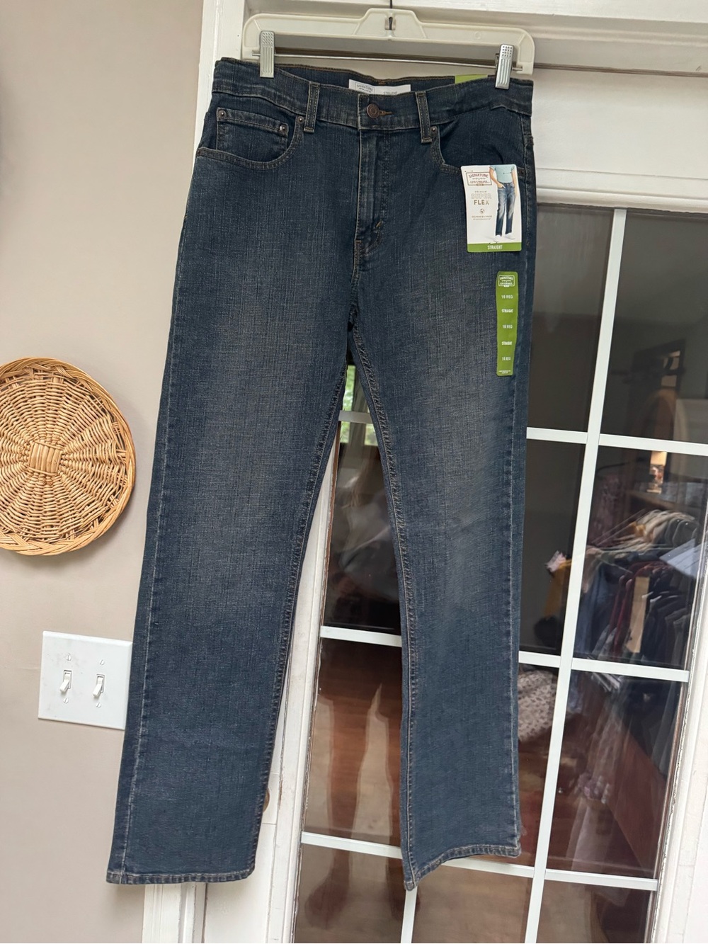 NWT Levi Strauss Boys Premium Super Flex Straight Jeans 18 Reg